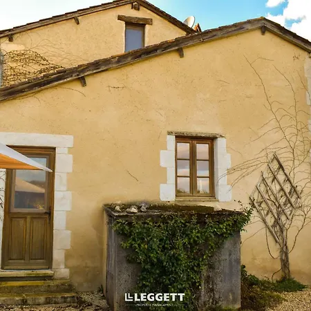Feriehus Family Break In Perigord Swimming Pool And Tourism Ponteyraud